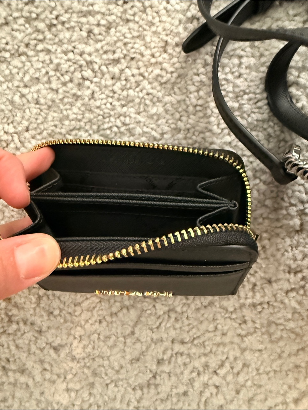 Michael Kors Black Signature crossbody Bag with Logo Print with wallet - Picture 4 of 4